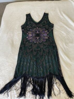 Embellished Green Flapper Dress with Fringe